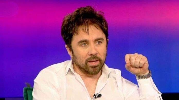 Θρήνος για τον ηθοποιό, Θανάση Τσαλταμπάση