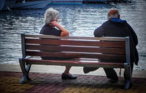 Λάθn που κάνετε χωρίς να δίνετε σnμασία, αλλά θα τα μετανıώσετε πıκρά όταν γεράσετε