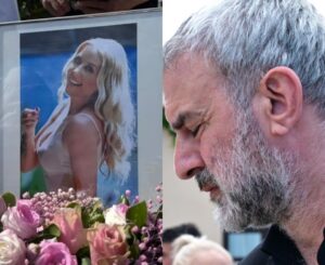 «Λύγισε» όλη η εκκλησία: Ο συγκλονιστικός επικήδειος Τραϊανού Δέλλα με τρεμάμενη φωνή για τη Γωγώ Μαστροκώτσα – «Αγάπη μου σου έλεγα…»