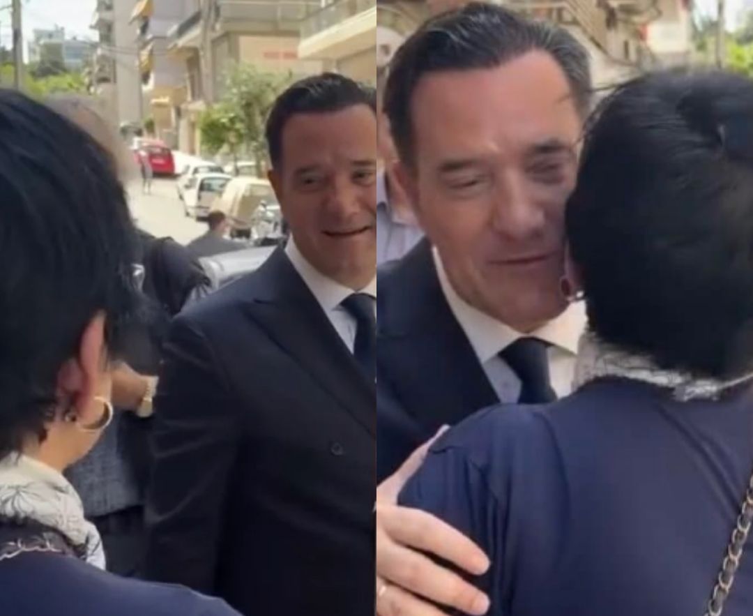 Απίθανο περιστατικό με περαστική γυναίκα και Άδωνι: «Κούκλος είστε, να σας πω χάνετε στον φακό»