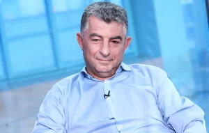 Αποκάλυψη σοκ για τον Γιώργο Καραϊβάζ – Τι βρέθηκε