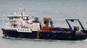 Τουρκικό πολεμικό παρενόχλησε πλοίο που πόντιζε καλώδιο ανάμεσα σε Αστυπάλαια και Κω, απάντησε η φρεγάτα «Αδριάς»