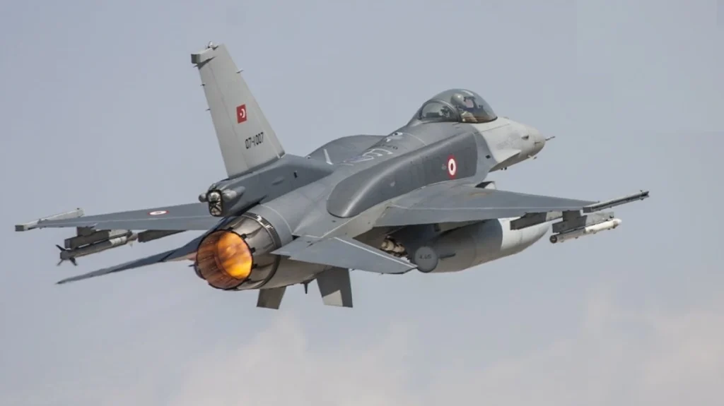 Συναγερμός με τουρκικά F-16 στην Ελλάδα