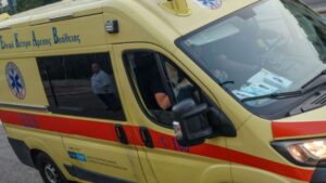 ΕΚΤΑΚΤΟ ΤΩΡΑ: ΕΣΠΕΥΣΜΕΝΑ ΣΤΟ ΝΟΣΟΚΟΜΕΙΟ ΑΓΑΠΗΜΕΝΗ ΕΛΛΗΝΙΔΑ ΔΗΜΟΣΙΟΓΡΑΦΟΣ