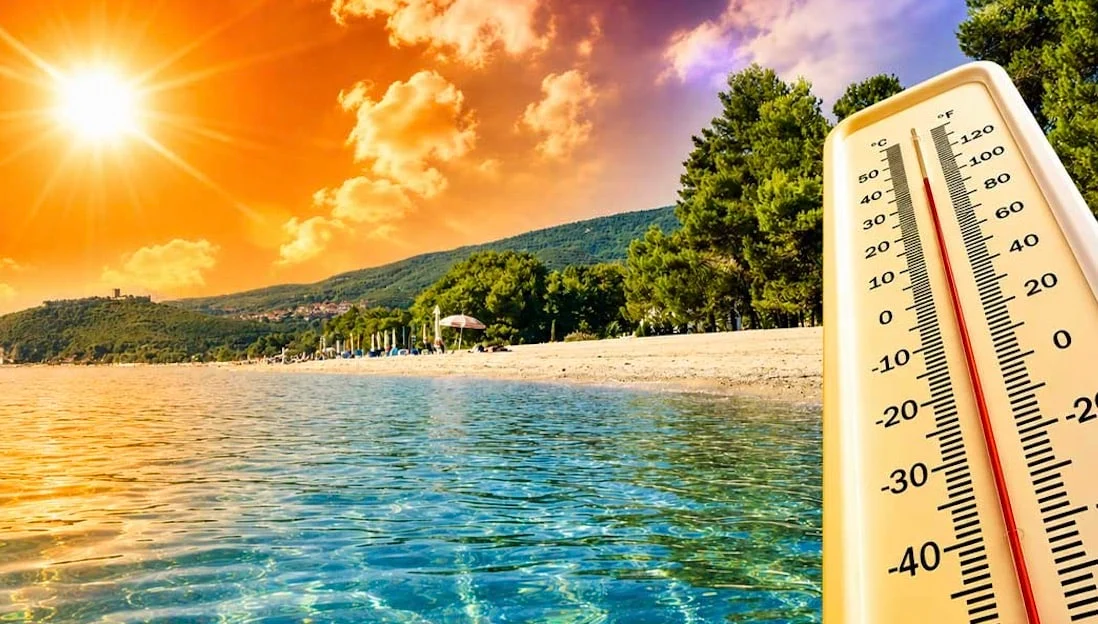 Βγάλτε τα μαγιό: Πλησιάζει θερμή εισβολή με 34αρια – Πότε έρχονται