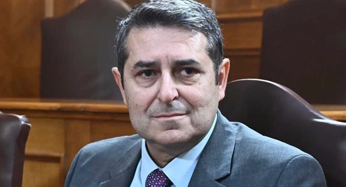 Ο Γιώργος Μυλωνάκης βγήκε από τη ΜΕΘ - Θα μεταφερθεί σε εξειδικευμένο κέντρο αποκατάστασης