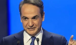 Κυριάκος Μητσοτάκης: «Θυμώνω όταν βλέπω την ακρίβεια να ροκανίζει το εισόδημα»