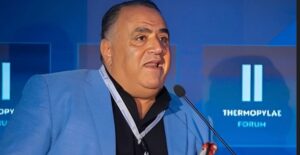 Όλοι αποθεώνουν τον Μανώλη Σφακιανάκη – Είπε για τους ανήλικους στην Ελλάδα αυτά που δεν είχε πει ποτέ κανείς και καταχειροκροτήθηκε
