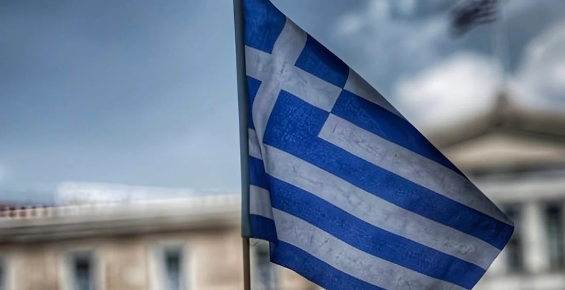 Η Ελλάδα γερνάει και ερημοποιείται – Τι αποκαλύπτουν τα δημογραφικά στοιχεία για τον πληθυσμό