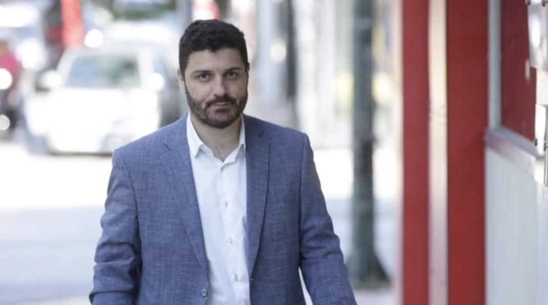Διονύσης Τεμπονέρας: Παραιτήθηκε από τον ΣΥΡΙΖΑ, θα ενταχθεί στο κόμμα του Αλέξη Τσίπρα