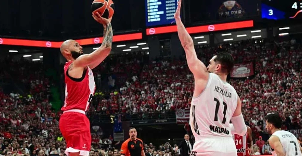 Ολυμπιακός – Ρεάλ Μαδρίτης 92-85: Οι Πειραιώτες κατέκτησαν την Euroleague και σήκωσαν το τέταρτο ευρωπαϊκό στην Αθήνα