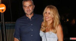 Γωγώ Μαστροκώστα: «Βαριά άρρωστη χαιρόταν για μένα που ξεπέρασα τον καρκίνο», είπε η φωτογράφος του γάμου