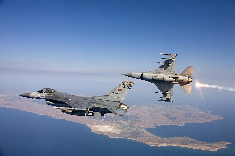 ΕΚΤΑΚΤΟ ΑΠΟ ΓΕΕΘΑ - ΚΟΚΚΙΝΟ ΣΥΝΑΓΕΡΜΟΣ ΤΩΡΑ ΠΑΝΩ ΑΠΟ ΤΟ ΑΙΓΑΙΟ
