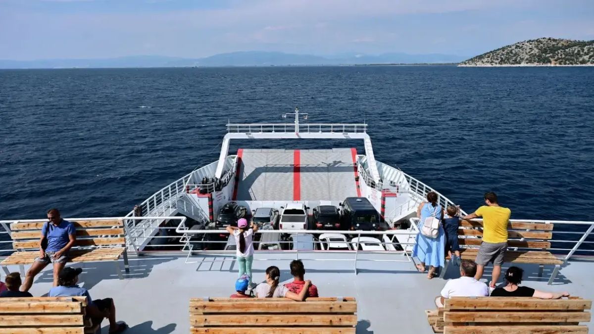 Voucher Διακοπών 2026: Ανοίγουν οι αιτήσεις για Chios και Kythira Pass – Πώς θα πάρετε έως 300 εuρώ