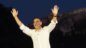 ΤΡΙΒΕΙ ΤΑ ΧΕΡΙΑ ΤΟΥ Ο ΑΛΕΞΗΣ – AYTO EINAI TO ΝΕΟ ΠΟΣΟΣΤΟ ΨΗΦΟΥ ΤΟΥ ΤΣΙΠΡΑ ΜΕΤΑ ΤΗΝ ΑΝΑΚΟΙΝΩΣΗ ΤΟΥ ΝΕΟΥ ΚΟΜΜΑΤΟΣ ΤΟΥ