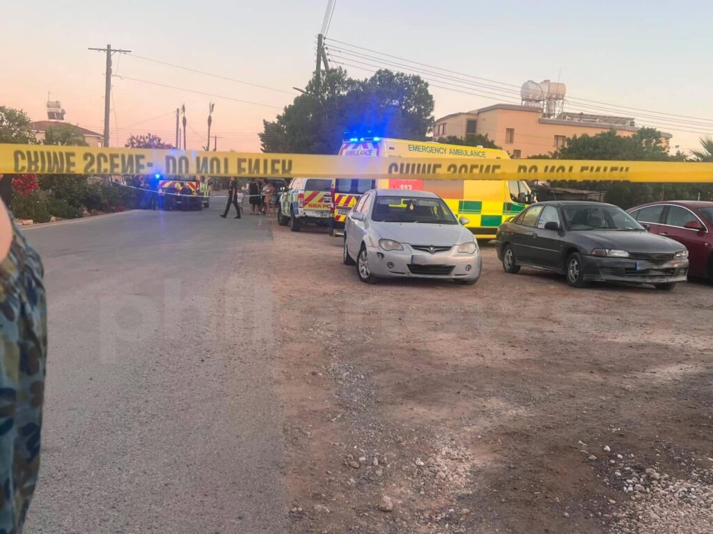 ΕΚΤΑΚΤΟ – Nεκρά βρέθηκαν δύο παιδιά μέσα σε αυτοκίνητο – Το όχημα βρισκόταν σε χωράφι