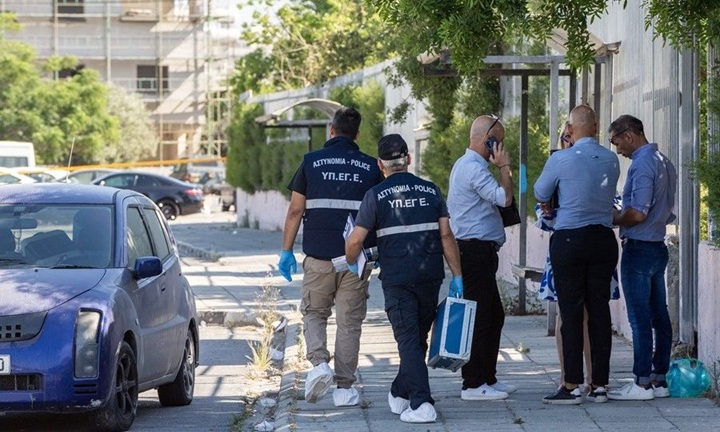 Πατέρας 4 παιδιών ο αστυνομικός που πυροβόλησε τη σύζυγό του: Τι ισχυρίζεται ότι του έκανε η άτυχη γυναικα