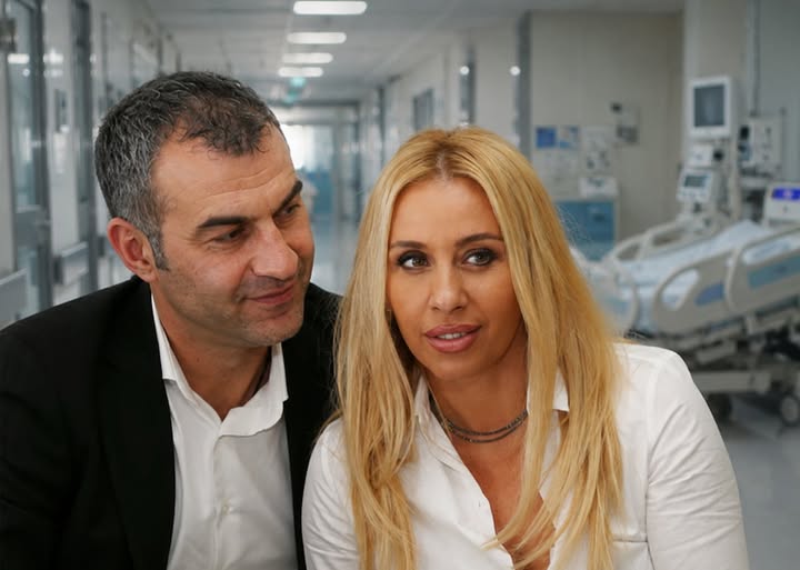 Δραματικό παιχνίδι της μοίρας! Γωγώ Μαστροκώστα: Τι συνέβη 31/01 στα γενέθλια του Δέλλα όταν μπήκε στην εντατική