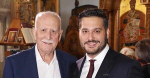 Συγκινεί ο Φοίβος Παπαδάκης για την Γιορτή του Πατέρα – Η φωτογραφία και τα τρυφερά λόγια για τον Γιώργο Παπαδάκη