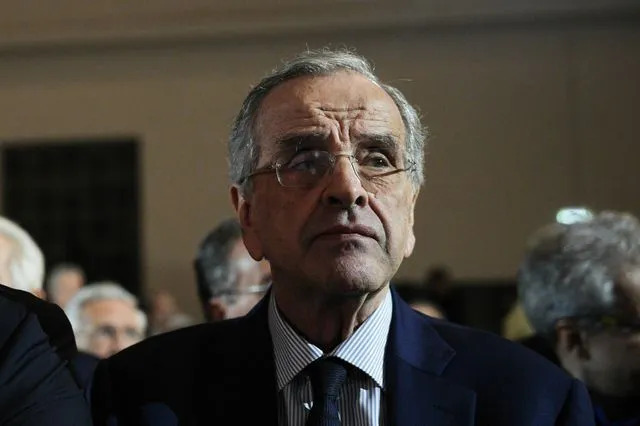Φεύγουν όλοι από την Νέα Δημοκρατία: Αυτά είναι τα 21 Ονόματα-“Βόμβες” που παίρνει ο Σαμαράς στο Νέο του Κόμμα