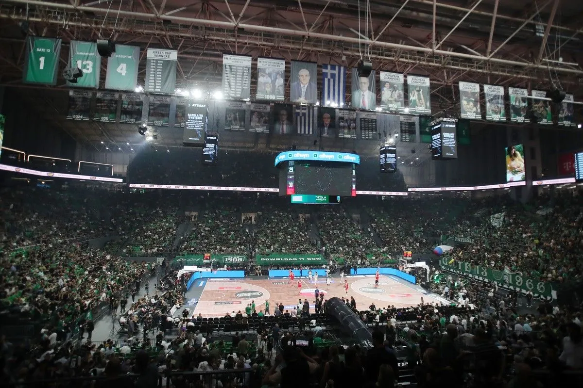«Βαριά καμπάνα» σε Παναθηναϊκό για το Game 4 με Ολυμπιακό - Πόσες αγωνιστικές κεκλεισμένων