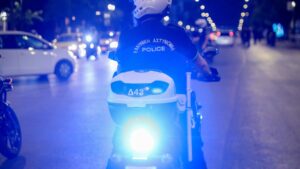 Εξάρχεια: Ο δράστης της δολοφονίας τράπηκε σε φυγή προς τον λόφο του Στρέφη – Συγκινεί ο σκύλος του θύματος