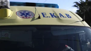 Σε σοκ οι γιατροί: Πήγε τη γυναίκα του στο νοσοκομείο και τελικά πέθανε αυτός