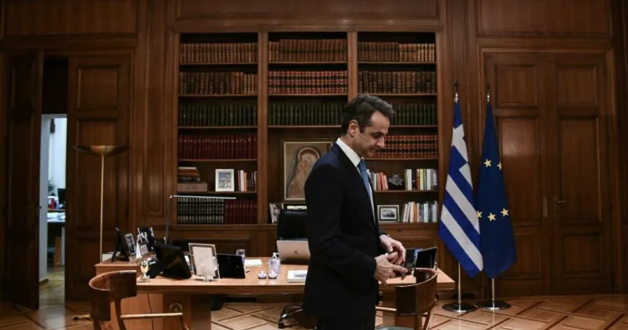 Δεν θα είναι ο Δένδιας: Ποιον προορίζουν για τη θέση του Μητσοτάκη εάν η ΝΔ πάρει κάτω από 25% στις εκλογές