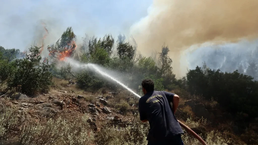 ΕΚΤΑΚΤΟ: Ήχησε το 112 για τη φωτιά