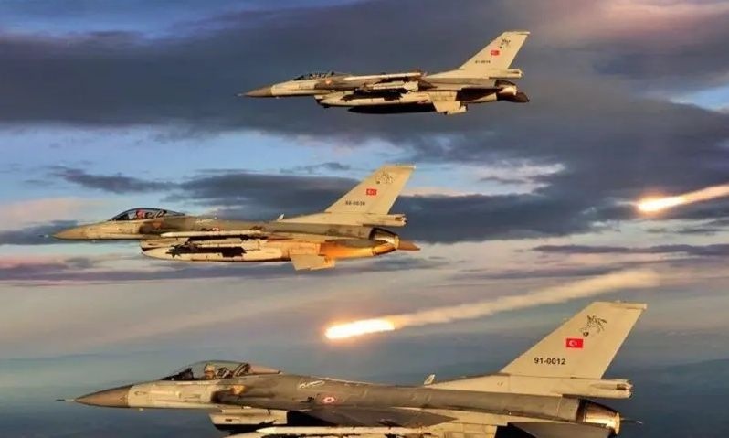 ΕΚΤΑΚΤΟ: ΚΟΚΚΙΝΟΣ ΣΥΝΑΓΕΡΜΟΣ ΤΩΡΑ ΣΤΟ ΑΙΓΑΙΟ – ΜΕΓΑΛΗ ΑΝΑΣΤΑΤΩΣΗ
