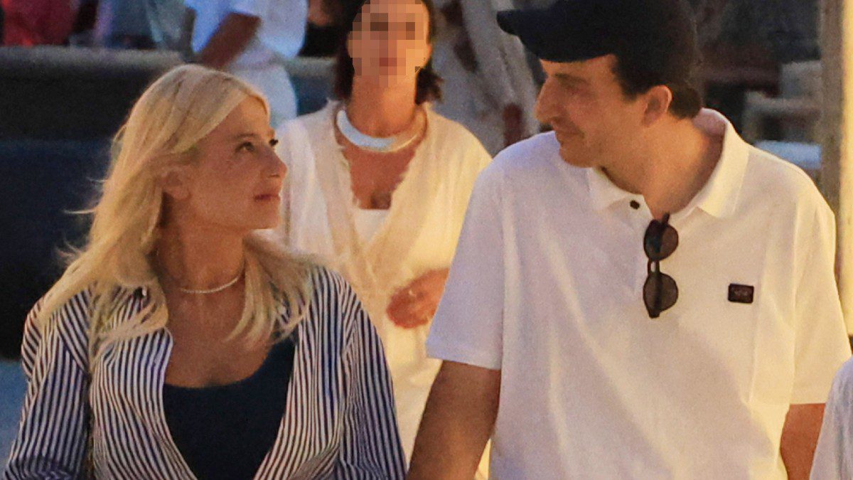Ένα τρίτο μωρό για τη Φαίη Σκορδά - Οι φωτογραφίες που φούντωσαν τις φήμες εγκυμοσύνης – Τι ισχύει τελικά