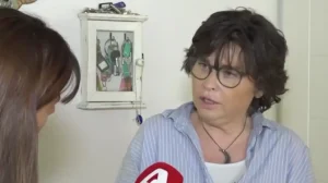 «Έκανα τη διαθήκη μου»: Η ψυχολόγος Ζωή Γιαννακούρου καταγγέλλει πως υποβλήθηκε σε ολική μαστεκτομή για καρκίνο που δεν είχε