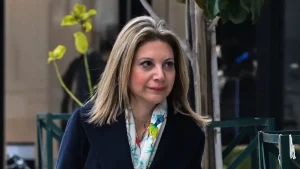 Αλλάζουν όλα: Η Καρυστιανού πάνω από Μητσοτάκη και Τσίπρα, ραγδαίες πολιτικές εξελίξεις