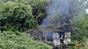 Ανείπωτη τραγωδία στη χώρα μας: Τέσσερα αδέλφια βρέθηκαν νεκρά και απανθρακωμένα