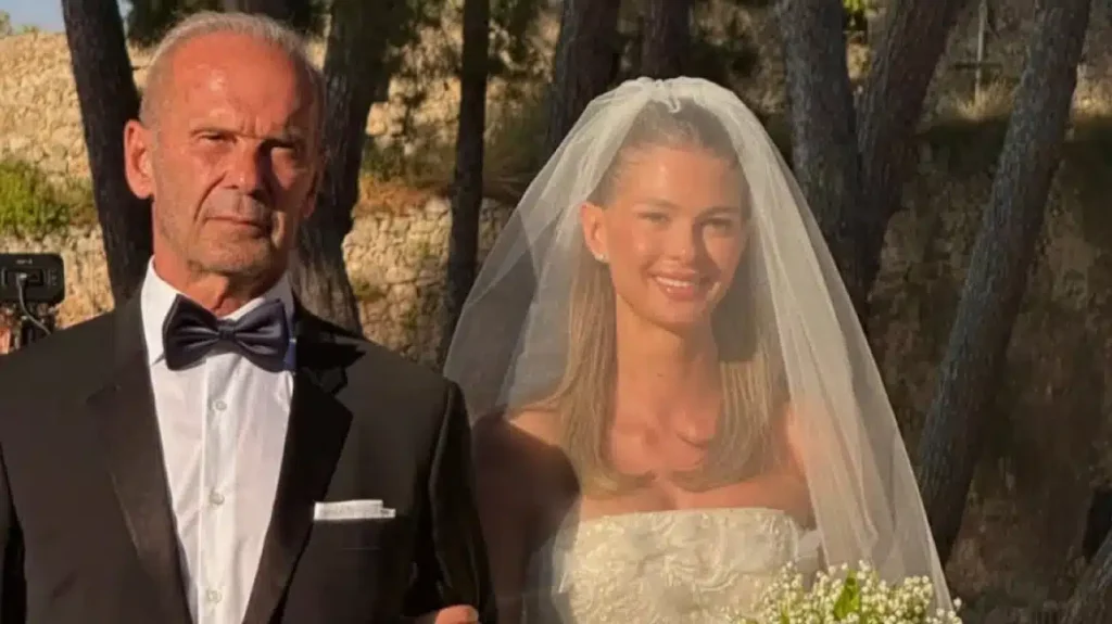 Πέτρος Κωστόπουλος για τον γάμο της κόρης του Αμαλίας: «Μέχρι να την παραδώσω δεν συζητούσαμε τίποτα στο αυτοκίνητο, άγχος μόνο»