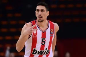Αποχωρεί από Ολυμπιακό ο Λαρεντζάκης – Σε ποια ελληνική ομάδα υπογράφει τελικά