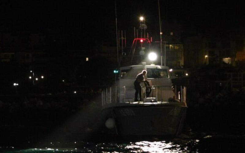 ΣΥΝΑΓΕΡΜΟΣ ΣΤΗ ΧΩΡΑ: ΒΥΘΙΣΤΗΚΕ ΣΚΑΦΟΣ ΜΕ ΕΠΙΒΑΤΕΣ – ΜΕΓΑΛΗ ΑΝΗΣΥΧΙΑ