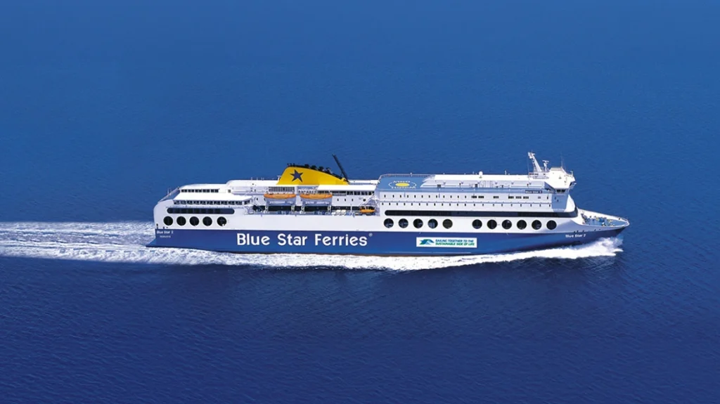 ΘΡΙΛΕΡ ΤΩΡΑ: Τηλεφώνημα για βόμβα στο Blue Star 2: Το πλοίο με 1.050 επιβαίνοντες πλέει προς το Λαύριο για έλεγχο