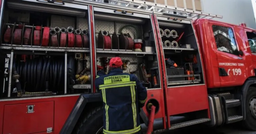 Μεγάλη φωτιά τώρα καίει τη χώρα μας: Δίνουν τεράστια μάχη 9 εναέρια μέσα – Εστάλη 112 για εκκένωση