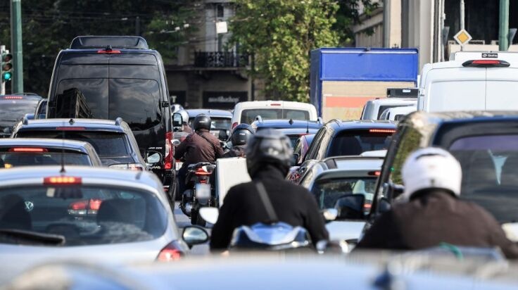 ΠΑΡΑΛΥΕΙ Η ΑΤΤΙΚΗ: ΣΟΒΑΡΟ ΤΡΟΧΑΙΟ ΣΤΗΝ ΑΤΤΙΚΗ ΟΔΟ – ΠΑΓΩΝΕΙ Η ΚΥΚΛΟΦΟΡΙΑ