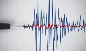 ΕΚΤΑΚΤΟ ΤΩΡΑ – ΜΕΓΑΛΟΣ ΣΕΙΣΜΟΣ ΤΑΡΑΚΟΥΝΗΣΕ ΤΗΝ ΕΛΛΑΔΑ
