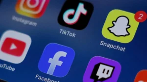 Ο λογος που Έπεσε το Facebook – Δεν μπορούν να συνδεθούν οι χρήστες στην Ελλάδα