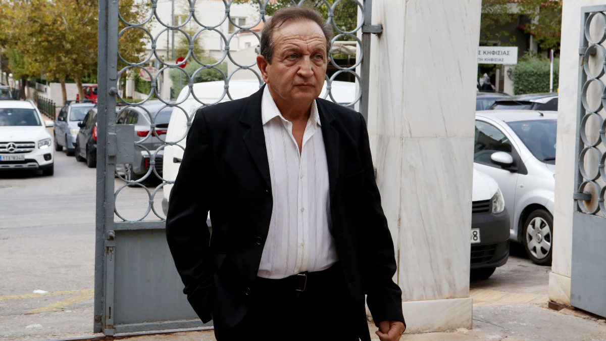 ΘΡΗΝΟΣ: ΝΕΚΡΟΣ ΗΘΟΠΟΙΟΣ ΑΠΟ ΤΙΣ ΑΓΡΙΕΣ ΜΕΛΙΣΣΕΣ