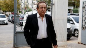 ΘΡΗΝΟΣ: ΝΕΚΡΟΣ ΗΘΟΠΟΙΟΣ ΑΠΟ ΤΙΣ ΑΓΡΙΕΣ ΜΕΛΙΣΣΕΣ