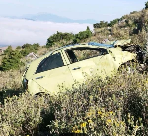 ΣΟΚ ΣΤΗ ΧΩΡΑ ΜΑΣ: ΔΕΝ ΦΑΝΤΑΖΕΣΤΕ ΠΟΙΟΣ ΕΙΝΑΙ Ο 21ΧΡΟΝΟΣ ΠΟΥ ΕΠΕΣΕ ΣΤΟΝ ΓΚΡΕΜΟ ΜΕ ΤΟ ΑΜΑΞΙ ΤΟΥ