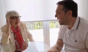 Βίντεο του Αλέξη Τσίπρα με τη «Θεοπούλα» για την εγγραφή της στην ΕΛΑΣ: «Πρέπει να γίνεις λίγο πιο…»