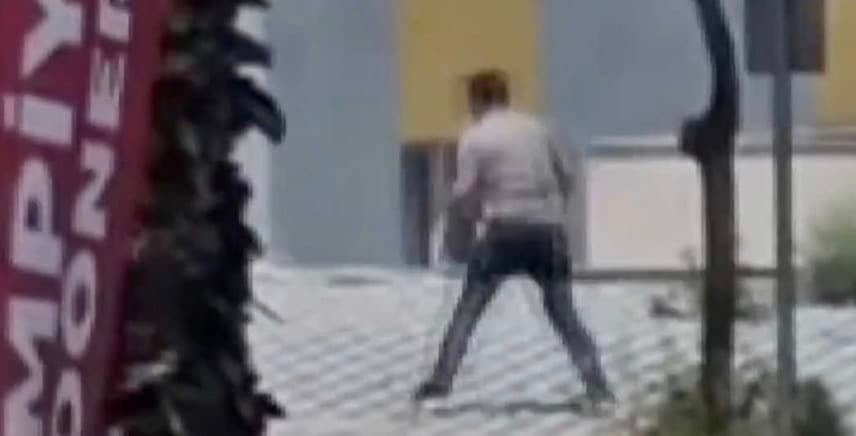 Σοκ στην Τουρκία: Πρώην αστυνομικός δολοφόνησε εν ψυχρώ τον γιο του