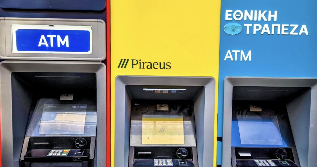 Στα 1.600 ευρώ η αύξηση του ακατάσχετου λογαριασμού – Η ανακοίνωση Πιερρακάκη