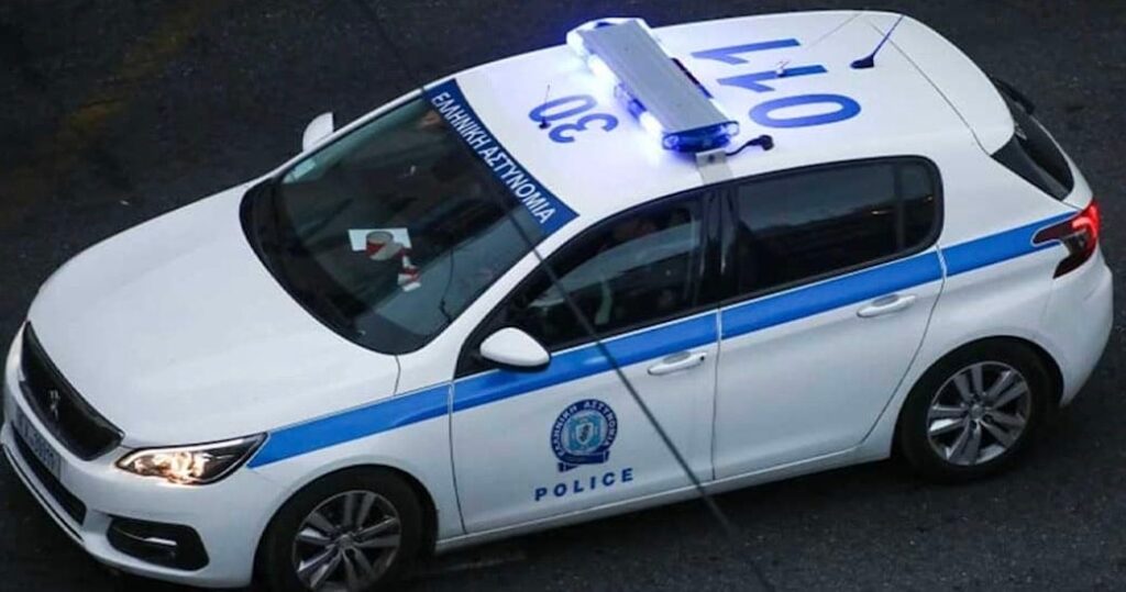Συνελήφθη 80χρονη μετά από καταγγελία του πρώην συζύγου της για απειλή με μαχαίρι