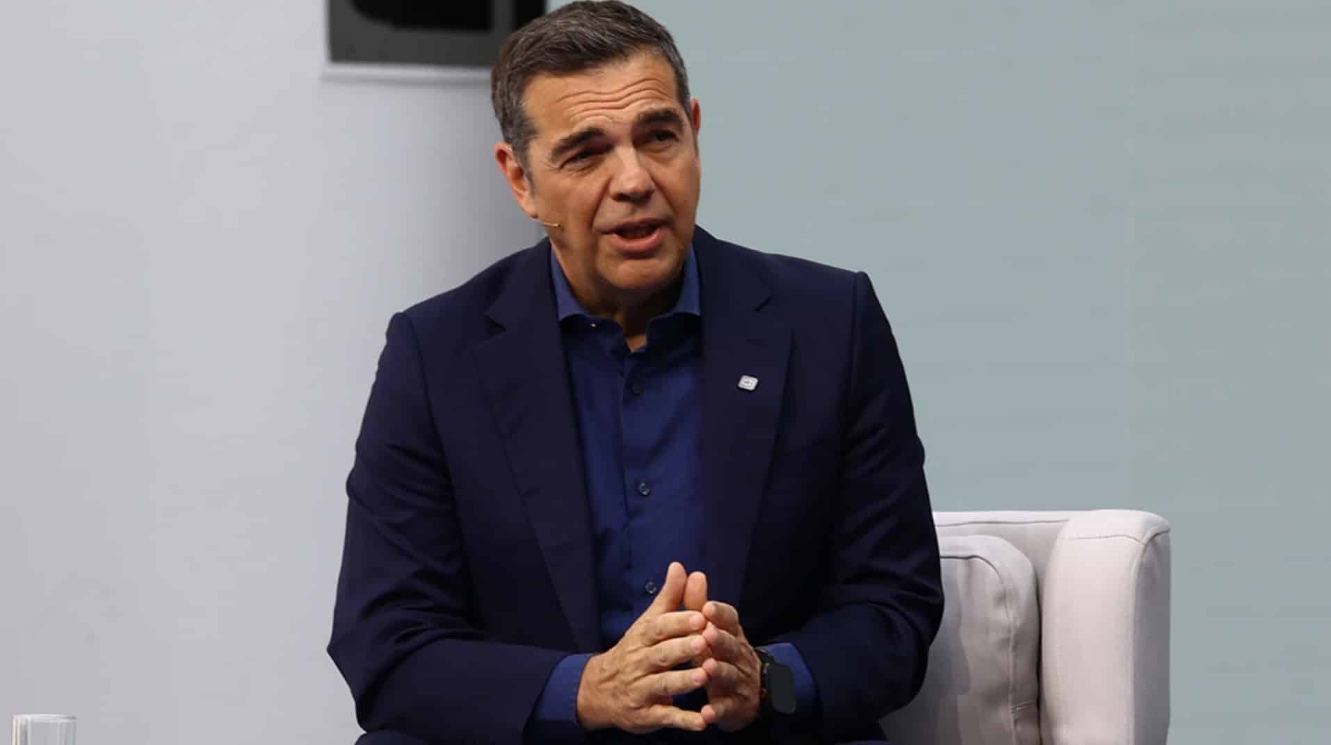 Τσίπρας: «Δεν πήγα στο Columbia, έμαθα αγγλικά σε φροντιστήριο, γι’ αυτό δεν έχω καλή προφορά»